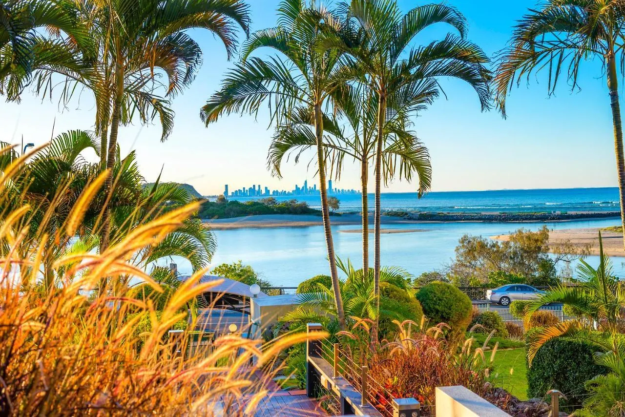 Little Cove Currumbin Gold Coast Australia