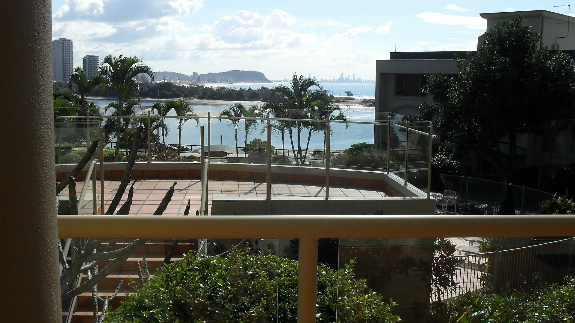 Little Cove Currumbin Gold Coast Aparthotel